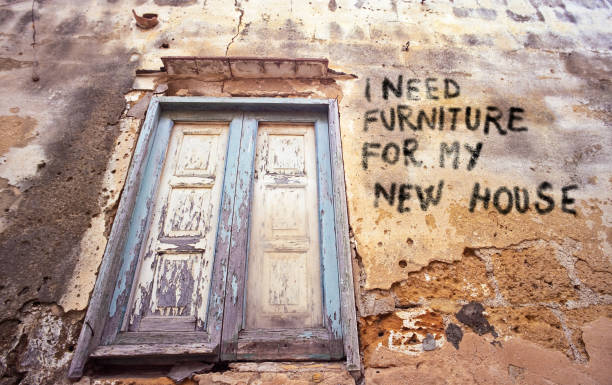 istock moving to a new house 1279229331