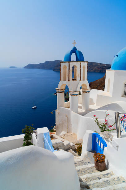 istock Oia, traditional greek village 1279281591