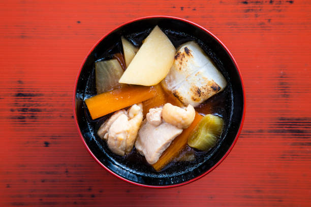 It is mainly eaten all over Japan during the New Year. There are various ways to make it depending on the area.