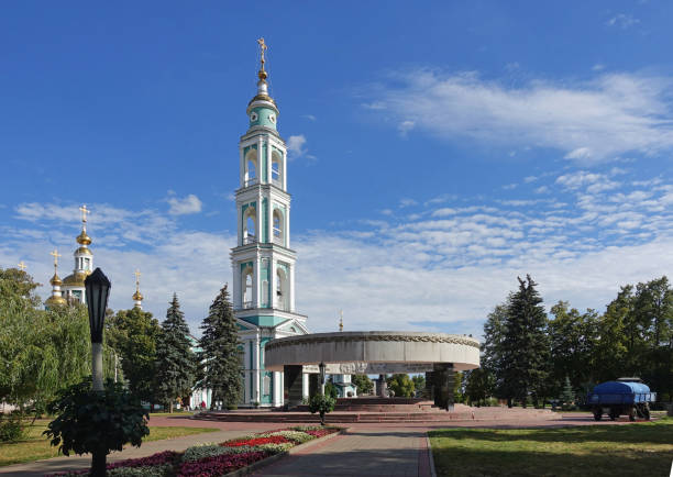 Cathedral Square in Tambov on a summer day Tambov, Russia. September 5, 2020 Cathedral Square in Tambov on a summer day. Monument to the eternal flame. English translation: People bow their heads before the bright memory of the heroes. They did not spare their lives for your happiness. Let their names be immortal tambov oblast photos stock pictures, royalty-free photos & images