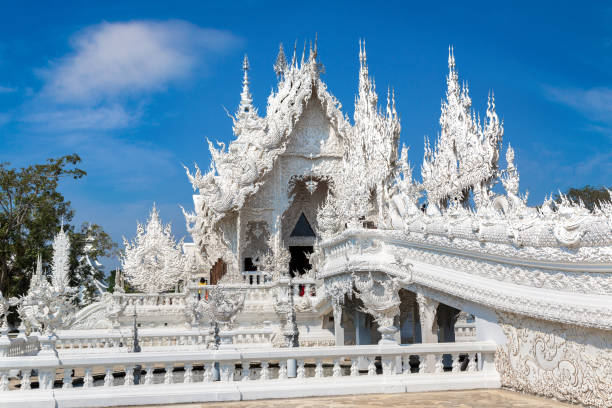 istock White Temple (Wat Rong Khun) in Chiang Rai 1279354927