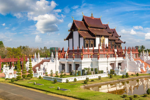 royal ratchaphruek park in chiang mai - royal botanical garden stock-fotos und bilder