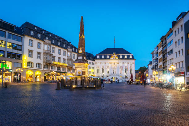 istock market square in Bonn / Germany 1279370998