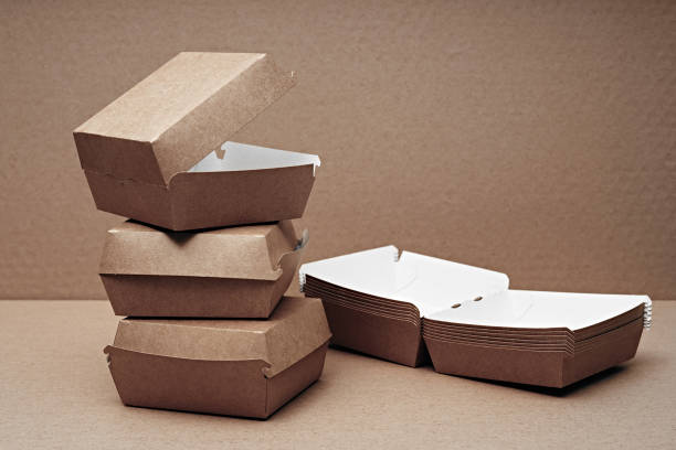istock Paper, environmentally friendly disposable tableware for a sandwich, lunch, dessert. 1279415885