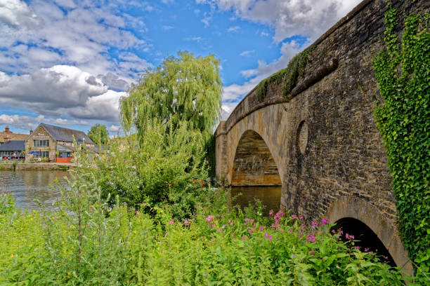 istock Halfpenny Bridge - Lechlade-on-Thames - United Kingdom 1279455737