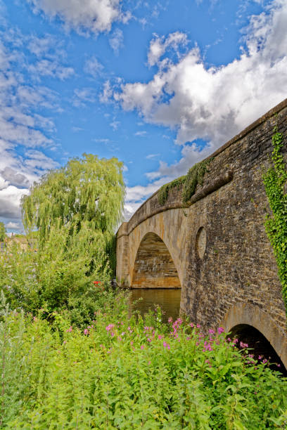 istock Halfpenny Bridge - Lechlade-on-Thames - United Kingdom 1279455753