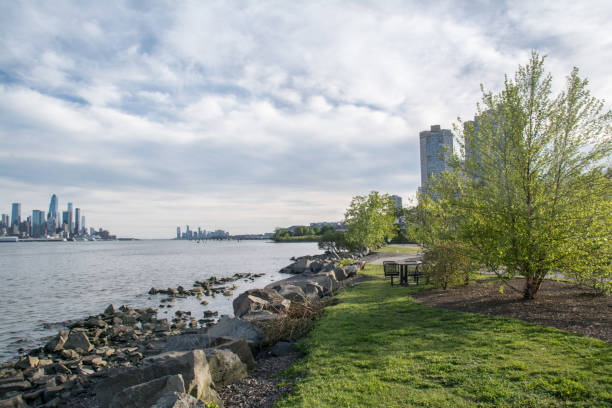 istock Weehawken Waterfront Manhattan Skyline 1279495105