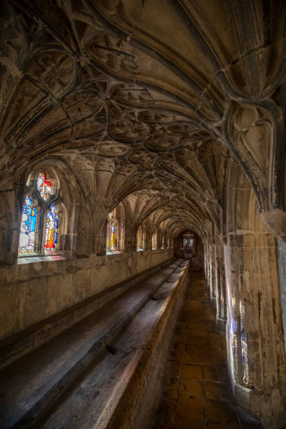 лаваторий в глостерском соборе в глостере, великобритания - fan vaulting стоковые фото и изображения