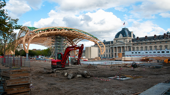 • The Grand Palais Éphémère  (Provisional Grand Palais),  a temporary building designed by the architect Jean-Michel Wilmotte and built by the company GL events, will be installed on the Champ-de-Mars at the start of 2021 until the end of the Olympic Games and Paralympics Paris 2024. During the works of the Grand Palais, it will host the prestigious events usually hosted in the Nave. These events, such as the FIAC, the Saut Hermès and many other events, will contribute to the cultural influence of Paris and France. Preparations for the assembly of the Grand Palais Éphémère began on July 15, 2020 on the Joffre plateau in Champ-de-Mars.  Paris in France, October 9, 2020.