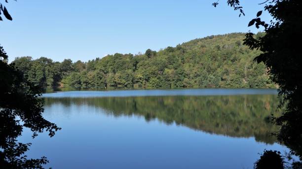 istock Monticchio - Glimpse of Lake Piccolo from the shore 1279596337