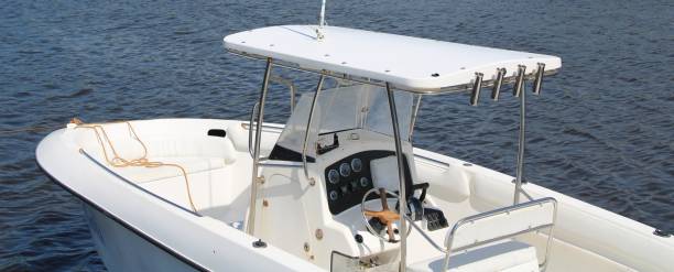istock White speed boat river Brazil 1279632386
