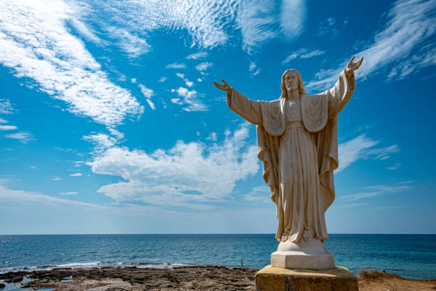 istock the island of currents (Siciliy) 1279643737
