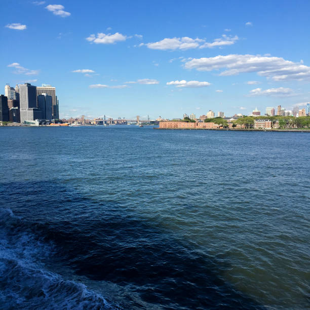 istock CITY SIGHT SEEING IN NEW YORK BY FERRY 1279647263