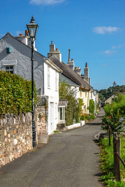 istock Noss Mayo street along the river yealm 1279651432