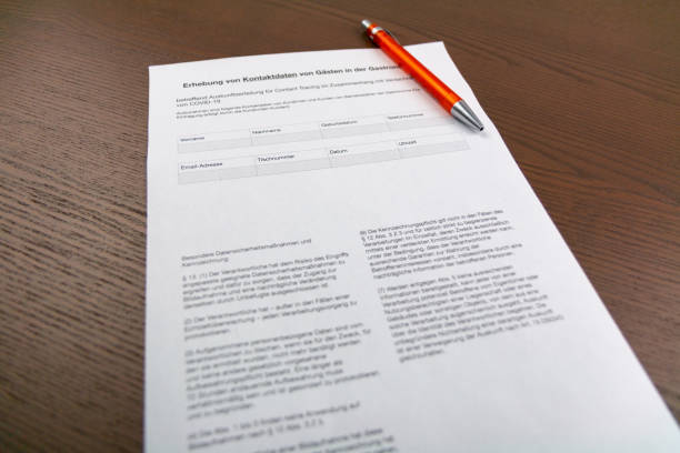 istock contact form for COVID-19 in restaurants in Austria 1279664177
