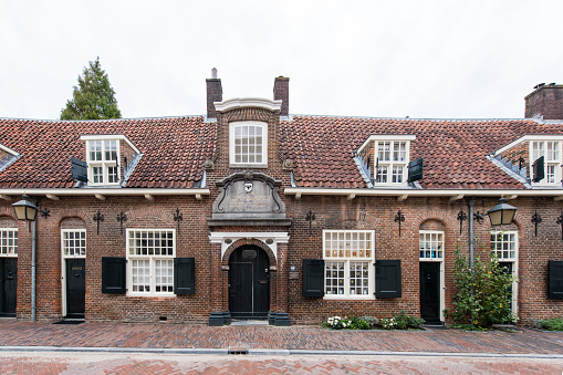 The Beyerskameren in Utrecht are a national monument dating back to 1597. Established by the Beyer family it consists of 12 small houses originally intended as free housing for poor people.