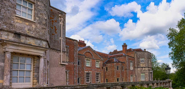 Mottisfont Abbey - a historical priory and country estate in Mottisfont, Hampshire, United Kingdom Mottisfont, Hampshire, United Kingdom -June 9, 2019: Mottisfont Abbey - a historical priory and country estate mottisfont stock pictures, royalty-free photos & images