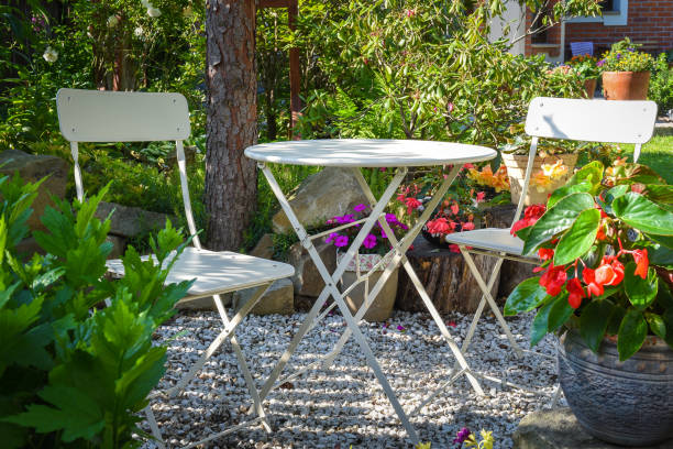 Metal garden bistro bar table and chair