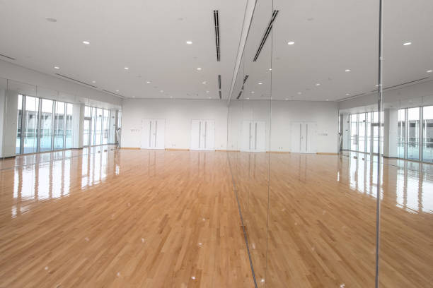 istock Empty parguet floor room with giant mirror 1279817327