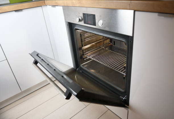 istock Dirty open oven - messy kitchen, Compulsive Hoarding Syndrom 1279838035