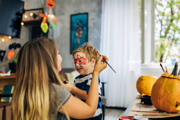 istock We both love Halloween, because we have so much creative and fun time together 1279861753