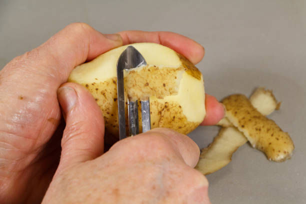 istock To peel a potato 1279877140