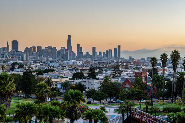 istock Mission Dolores Park at Dawn 1279892309