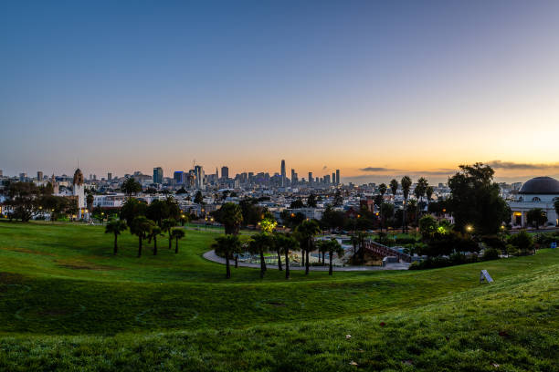 istock Mission Dolores Park at Dawn 1279892391