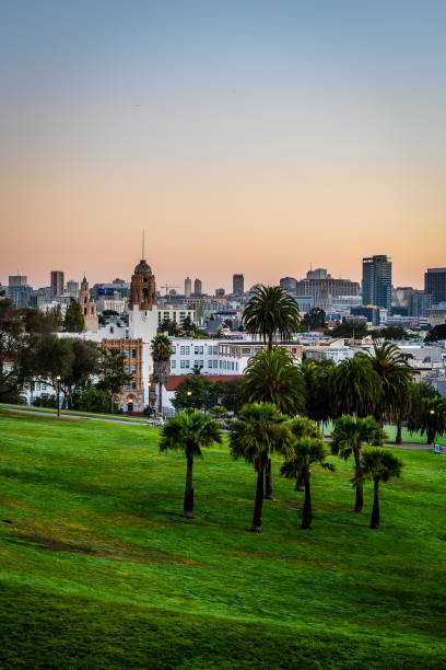 istock Mission Dolores Park at Dawn 1279892539
