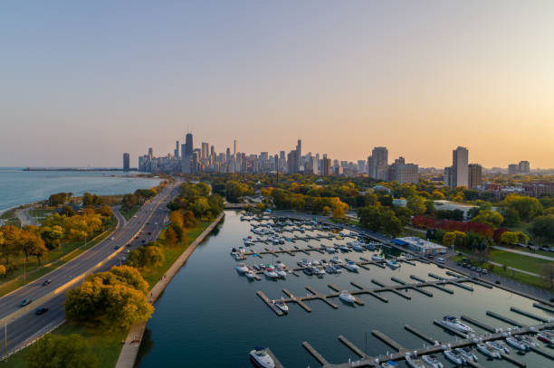 istock Chicago Skyline and Lincoln Park in Fall 1279909122