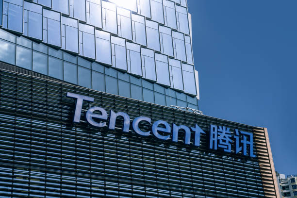 Tencent Headquarter in Shenzhen Shenzhen, China - October 23, 2019: Building of TENCENT company - Twin-skyscrapers headquarters located at Shenzhen Bay Start Up Plaza in Nanshan business district. shenzhen technology stock pictures, royalty-free photos & images