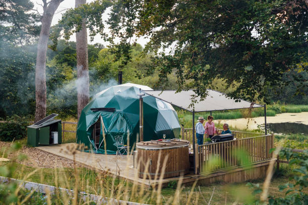 istock Friends at a Glamping Site 1280006910