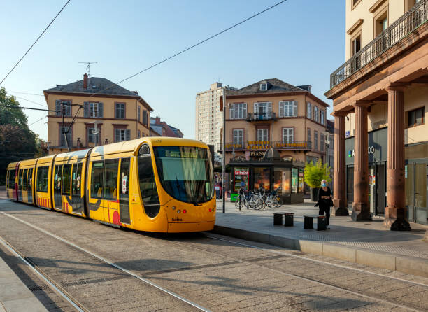 straßenbahn in mulhouse city, frankreich - mühlhausen stock-fotos und bilder
