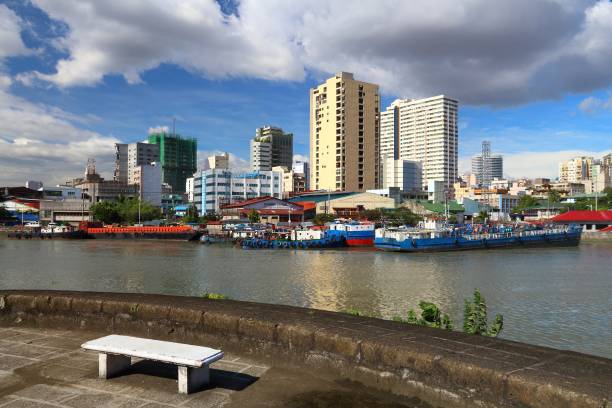 istock Manila city skyline, Philippines 1280013094