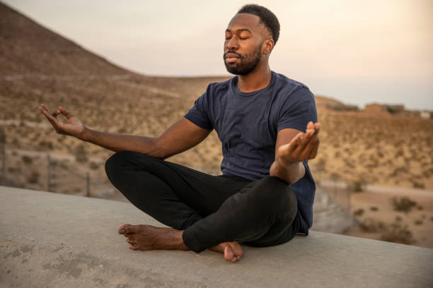 istock Outdoor Yoga 1280020342