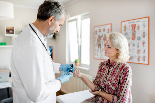 istock Keeping her diabetes in close check 1280028651