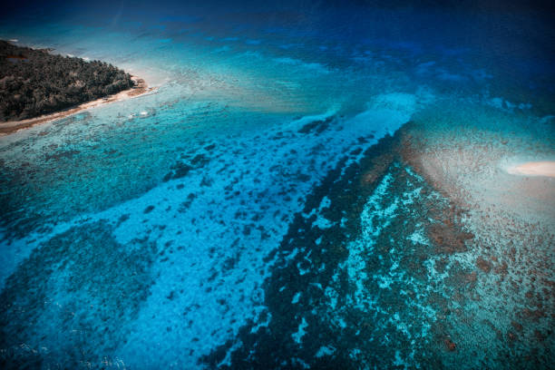 helikoptervy över mikronesiska revet, öar - marshallöarna bildbanksfoton och bilder