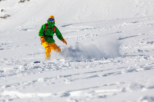 istock Winter holidays in ski resort 1280113552