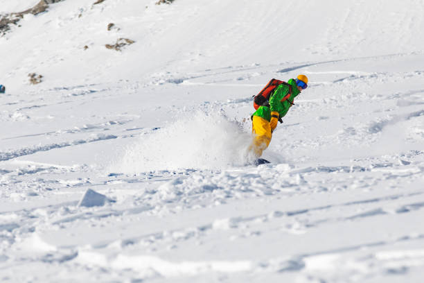 istock Winter holidays in ski resort 1280113558