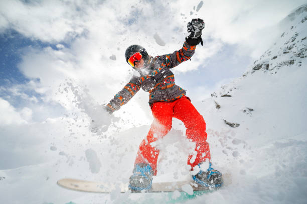 istock Winter holidays in ski resort 1280113612