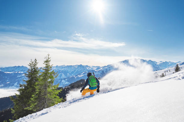 istock Winter holidays in ski resort 1280113632