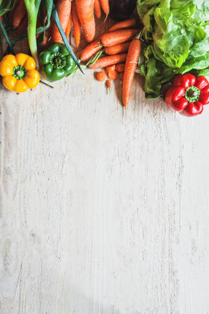 ビーガン食品 - 野菜 - ingredient broccoli cherry tomato carrot ストックフォトと画像