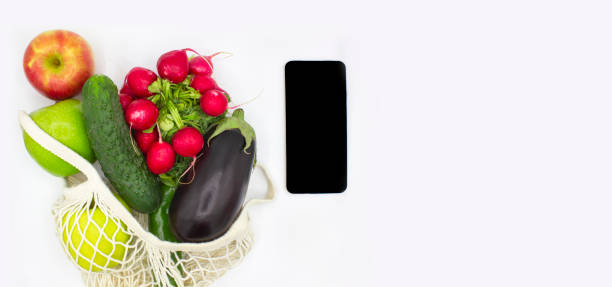 istock smartphone and various seasonal vegetables 1280192396