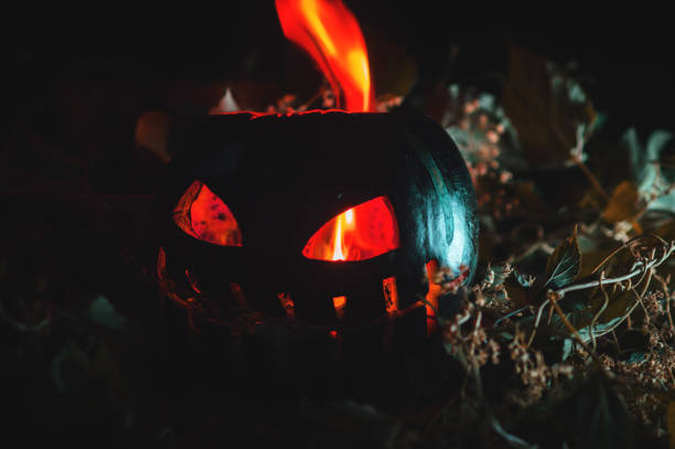istock Green scary Halloween watermelon 1280213568