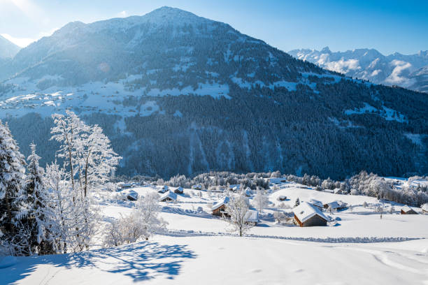 istock Winter landscape in the mountains 1280221618