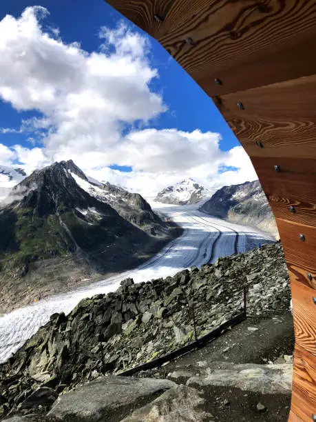 The Great Aletsch Glacier is the largest and longest glacier in the Alps. And it is slowly but surely disappearing. That is why it is also a UNESCO World Heritage Site.