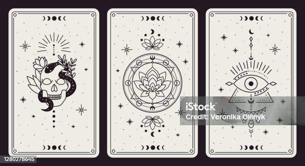 Magiska Ockulta Kort Vintage Hand Dras Mystic Tarot Kort Skalle Lotus Och Onda Ögon Magiska Symboler Magiska Ockulta Kort Vektor Illustration Set-vektorgrafik och fler bilder på Kort