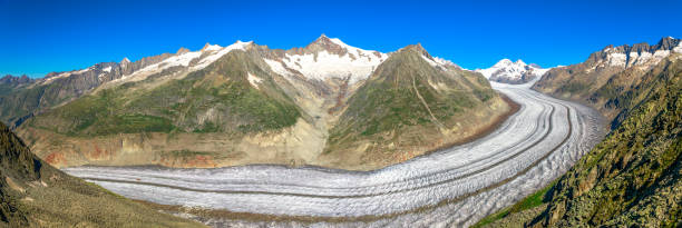 panorama de la suiza glaciar - aletsch glacier fotografías e imágenes de stock