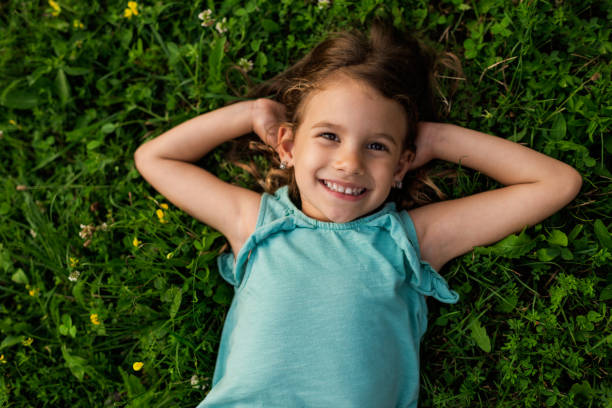 istock Beautiful girl in the field 1280311310