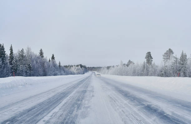 istock Frosty winter road in Norrbotten, Sweden 1280324191